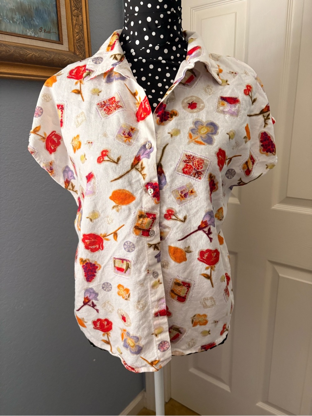 Women’s Short-Sleeve Button-Down Floral Print Shirt - White/Red/Orange